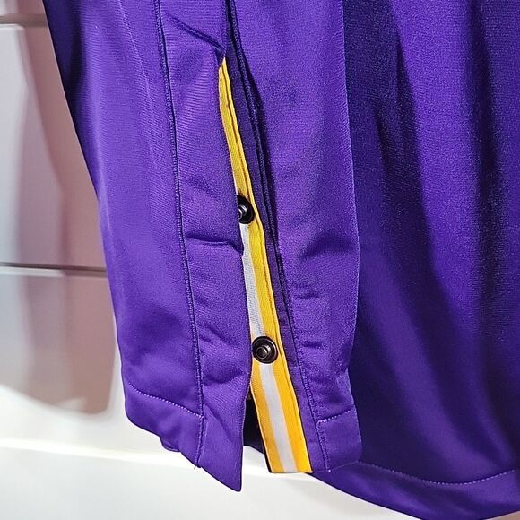 Los Angeles Lakers Adidas 2016 On-Court Full-Zip Jacket - Purple - Picture 3 of 8